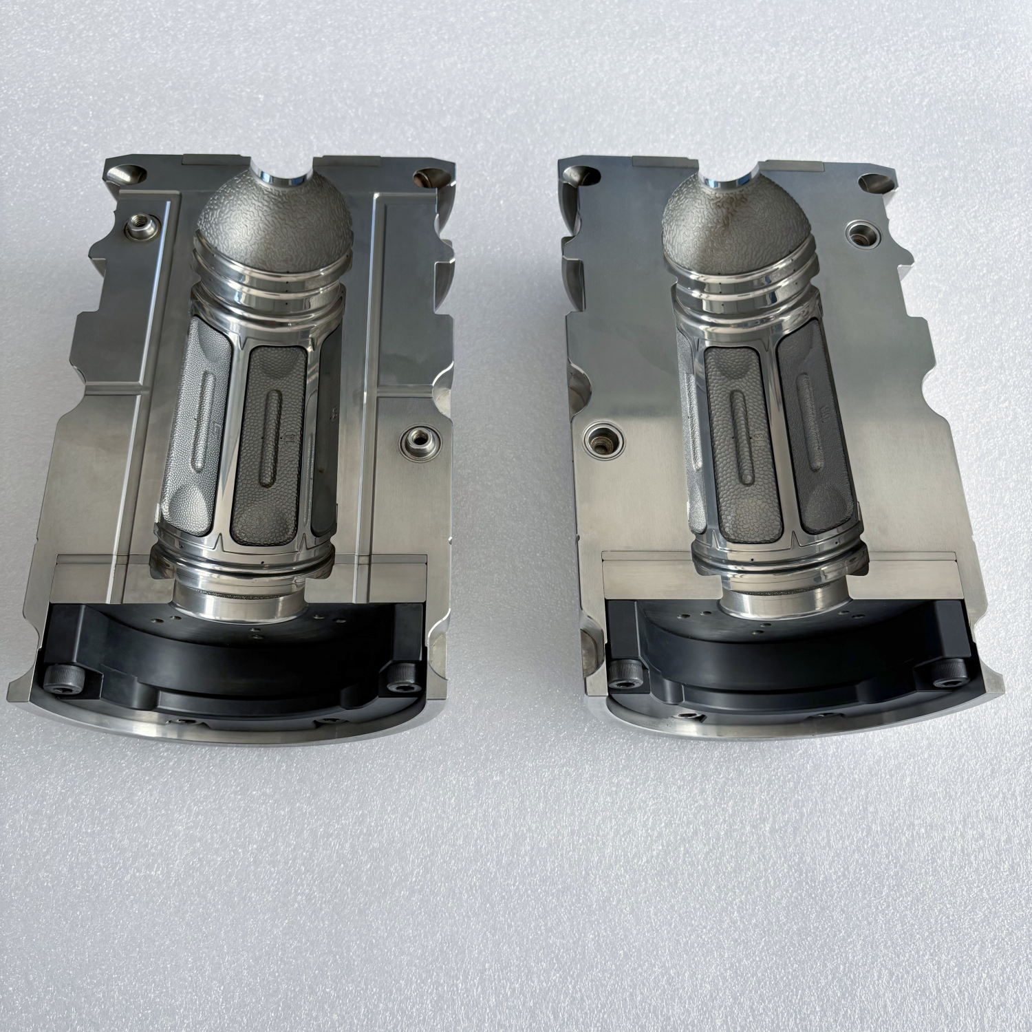 Hot filled blow molding