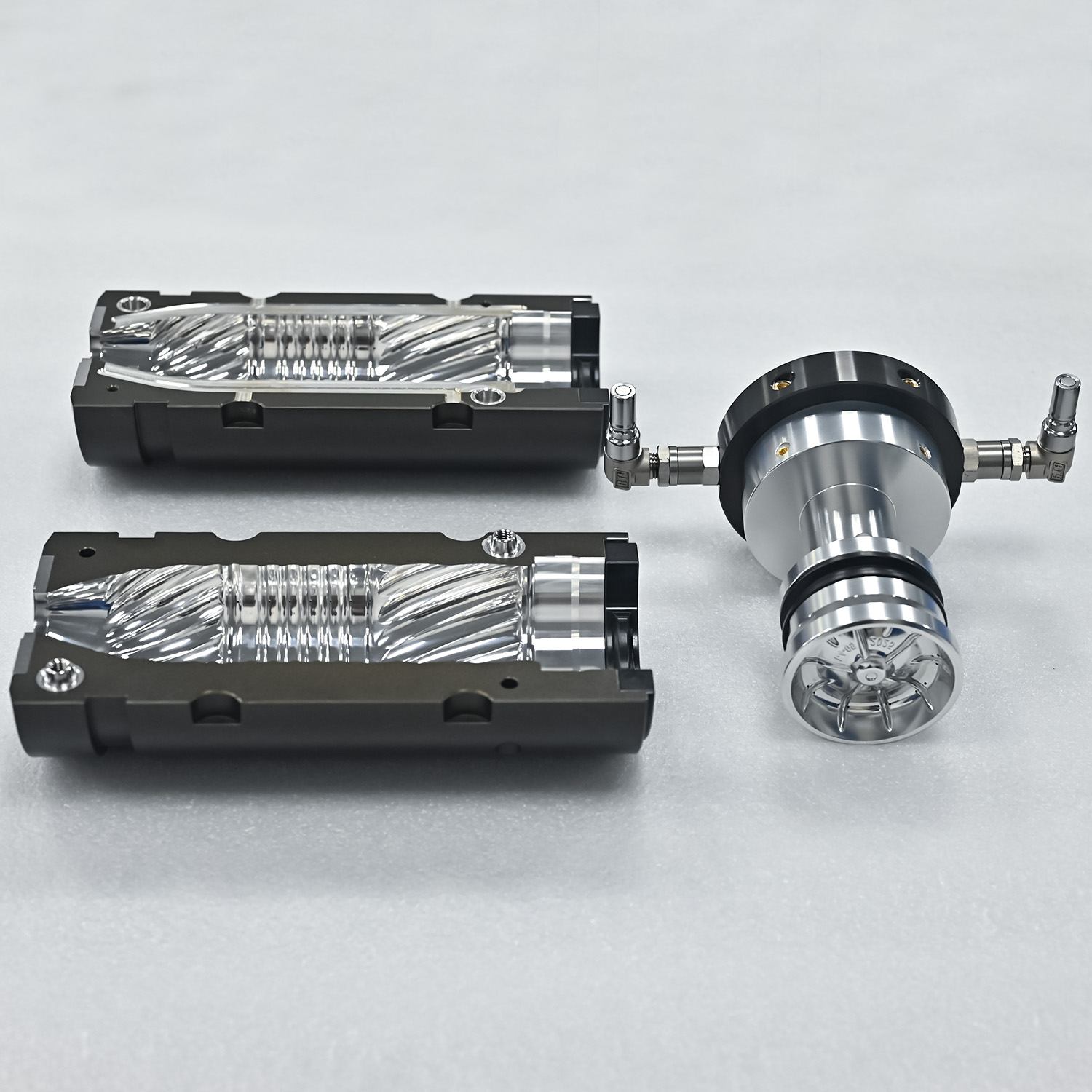 PET blowing mold for Newarstar blow molding machine