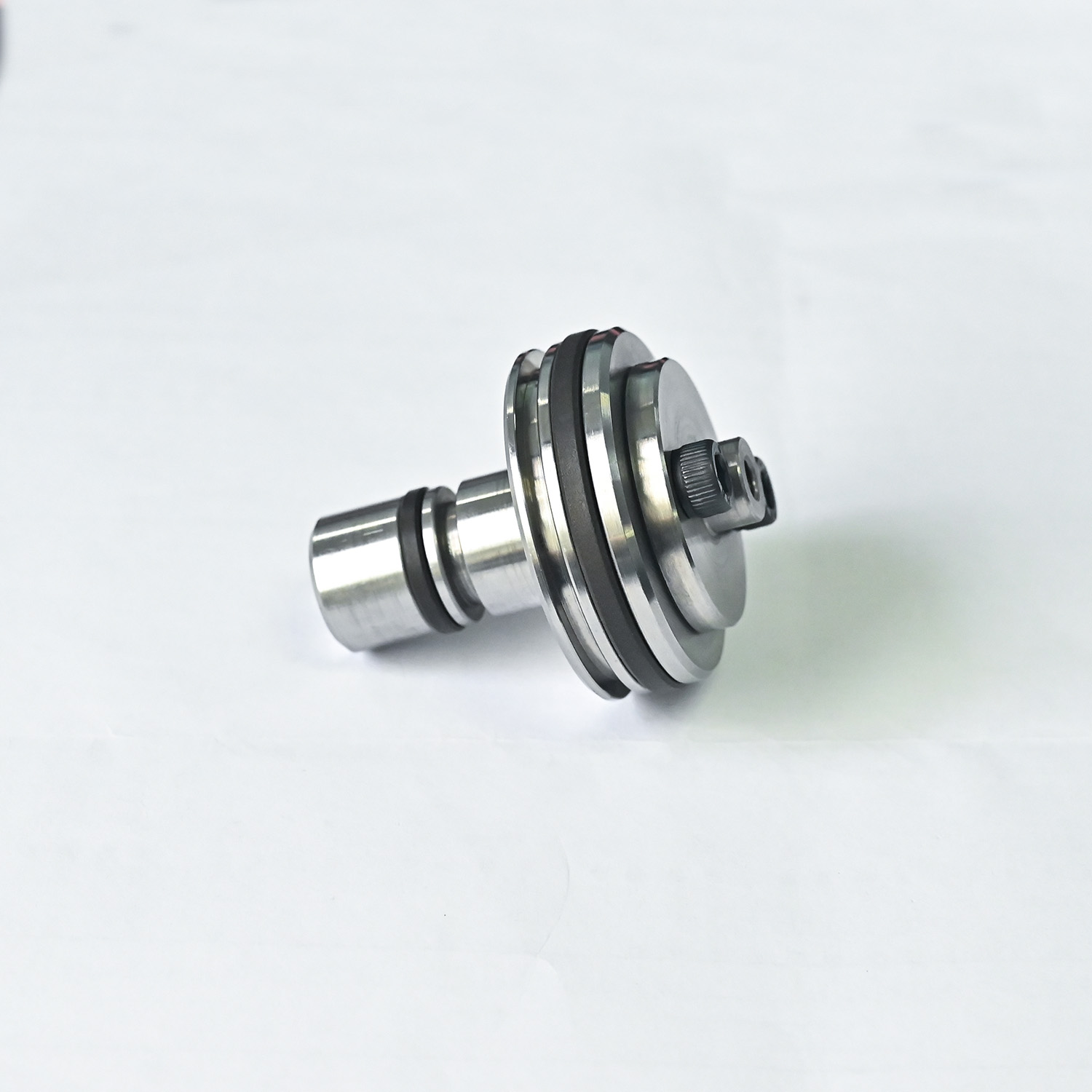 cnc-machined-piston-seal-detail