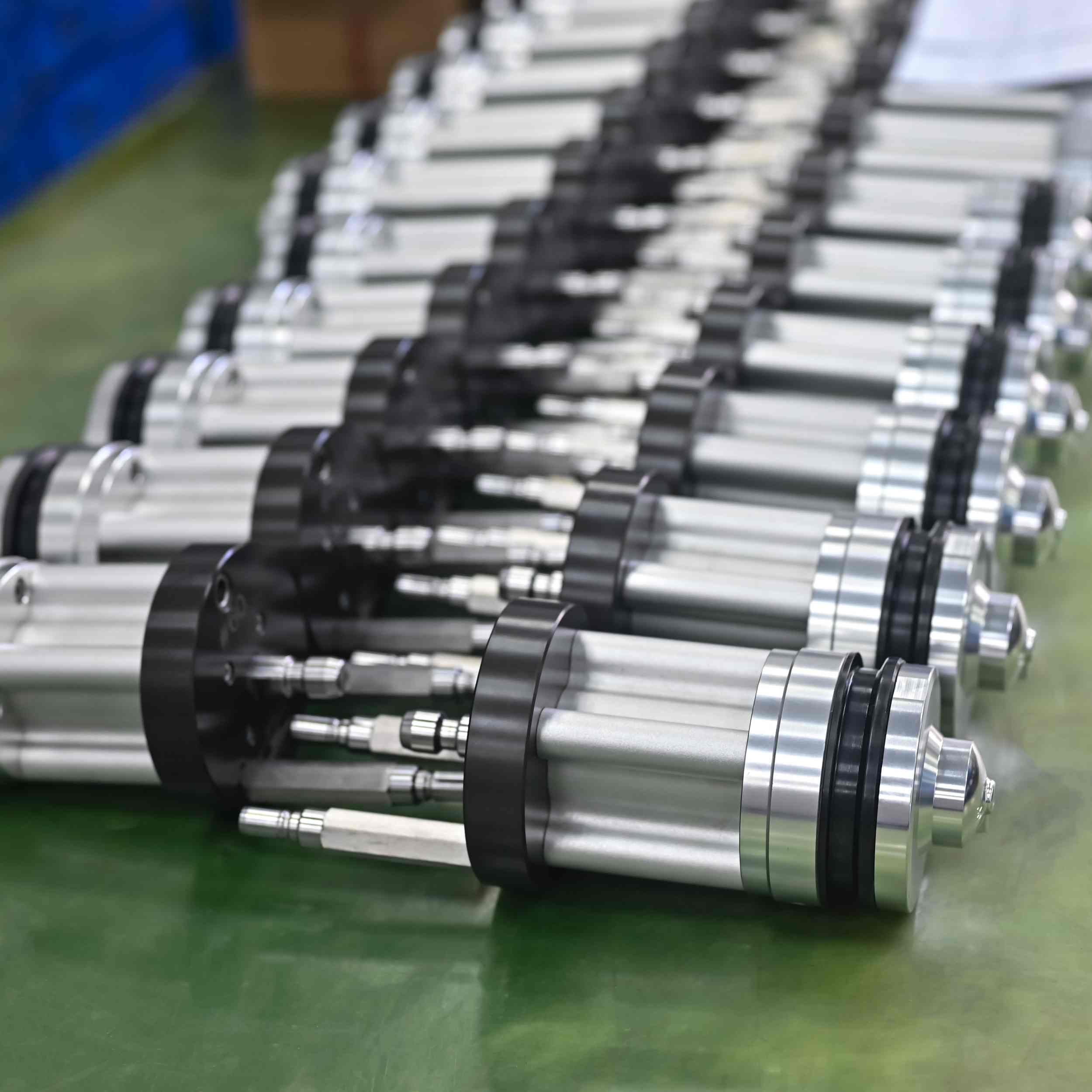 custom-pet-bottle-bottom-mold-aluminum